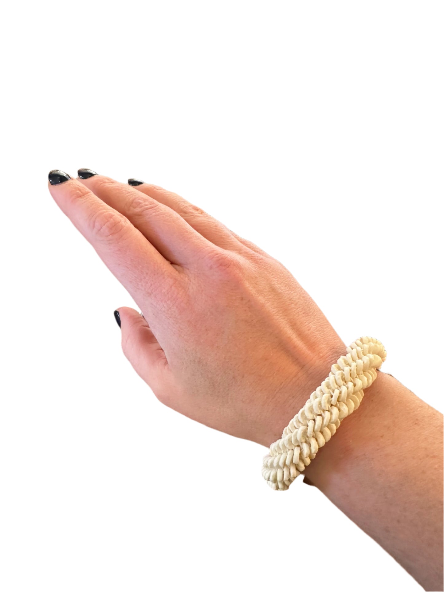Ostriche Eggshell Twist Bracelet