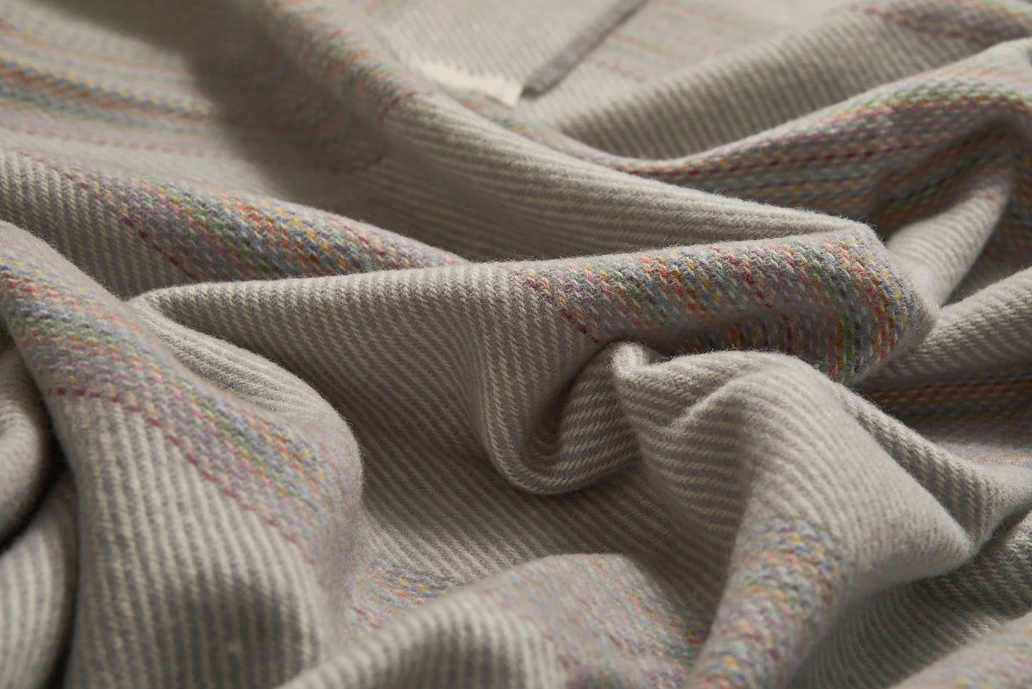 Seskin Lambswool Throw