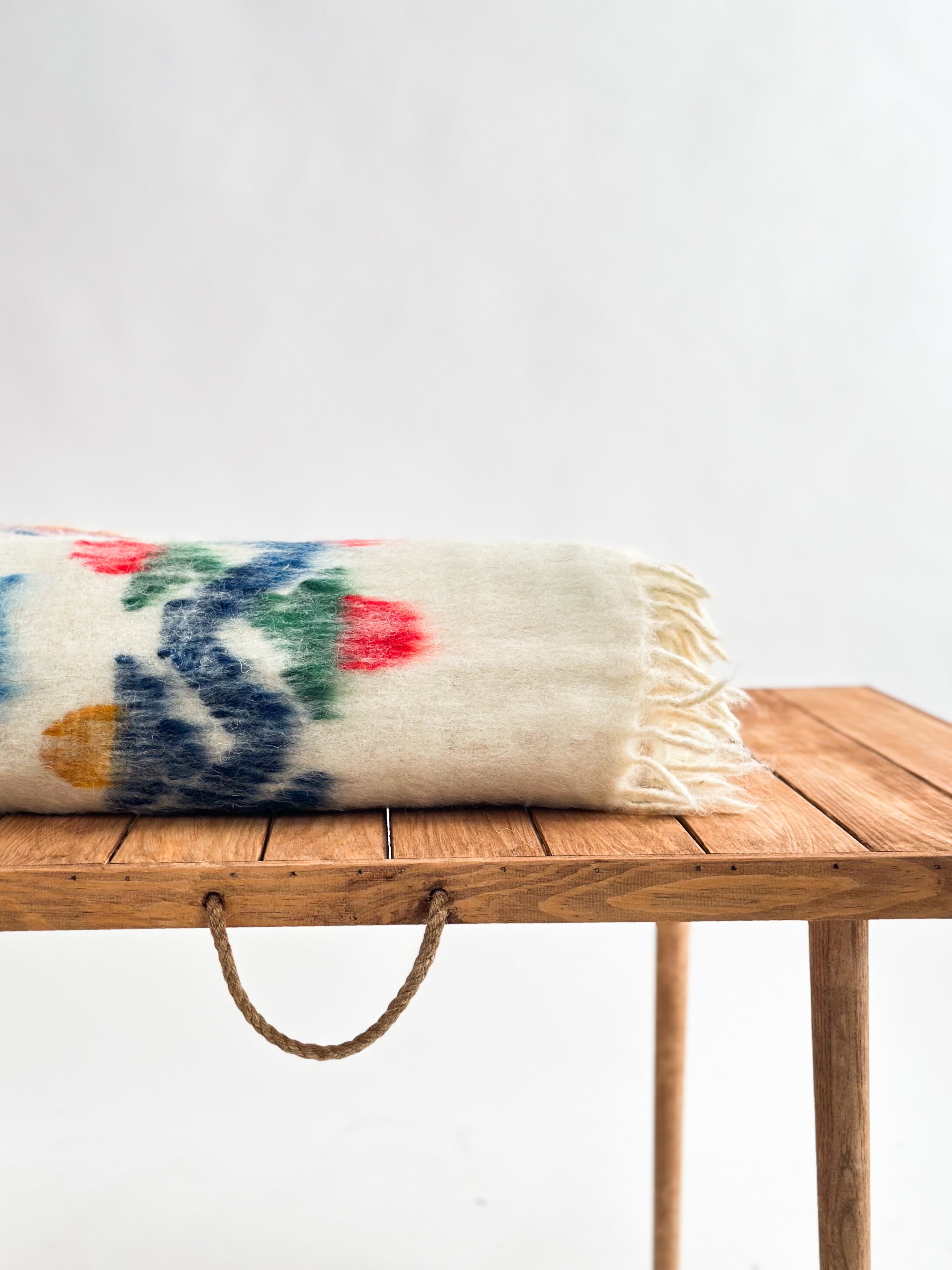 Quetzal Momo Blanket