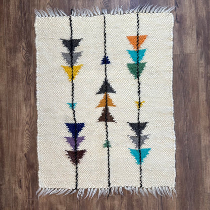 Running Arrows Rug