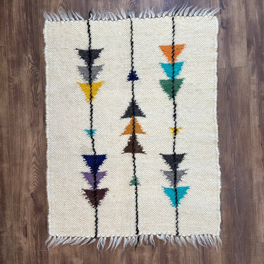 Running Arrows Rug