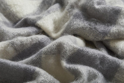 Drumin Mohair Throw
